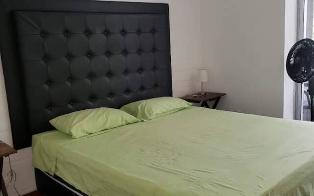 El Poblado Apartment Close To Lleras Park