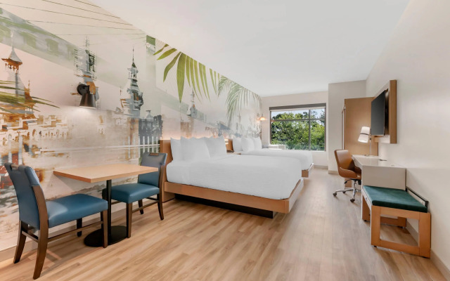 Cambria Hotel Tampa-Brandon