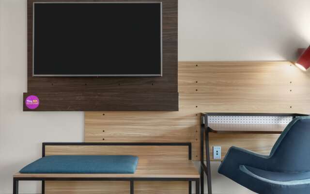 Tru by Hilton Duluth Mall Area