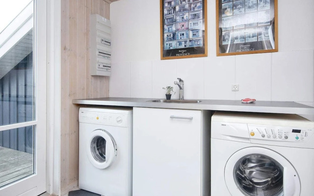 10 Person Holiday Home in Harboore-by Traum