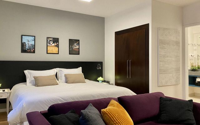 QSA - Anora Spaces - Metropolis Alphaville