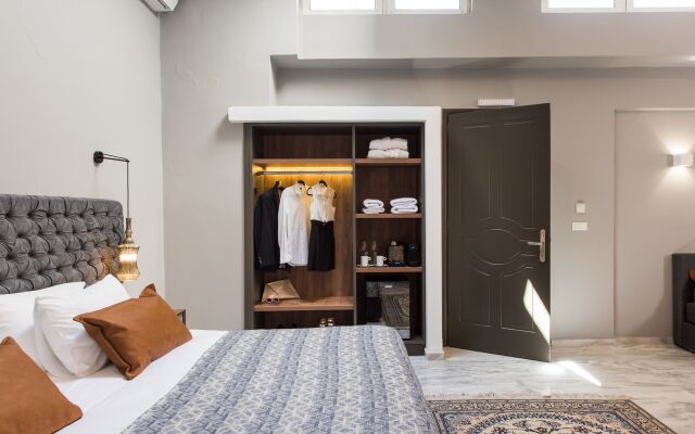 Minaret Suites & Apartments