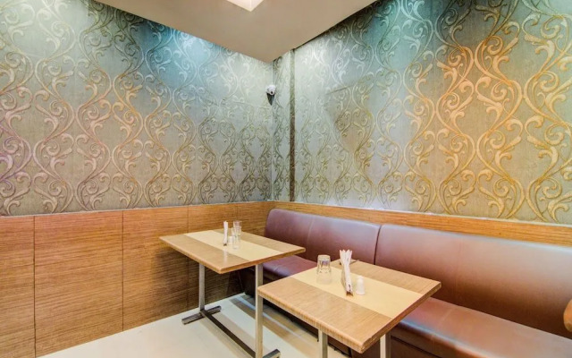 Grand Tiara by Oyo Rooms