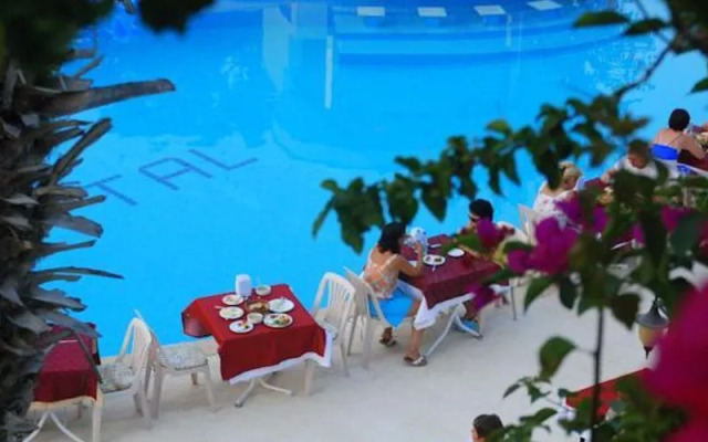 Tal Hotel
