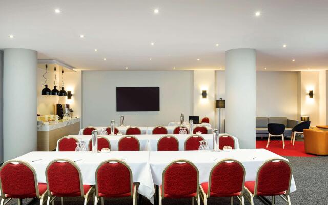 ibis Perth