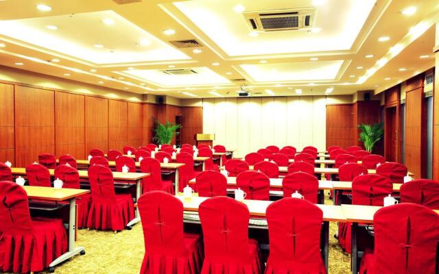 Chongqing River Romance Hotel