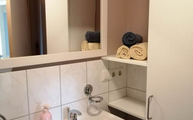 Luxurious Apartment in Lauterbach OT Fohrenbühl With Heating Facility