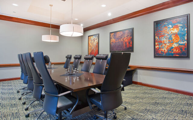 Holiday Inn University Plaza-Bowling Green by IHG