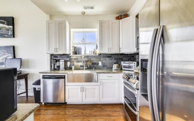 Aqua Vista 5 Bedroom Home