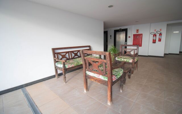 BR01 Quarto de Sala Praia Porto Barra