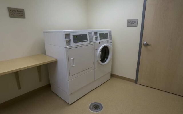 Fairfield Inn & Suites Geneva Finger Lakes