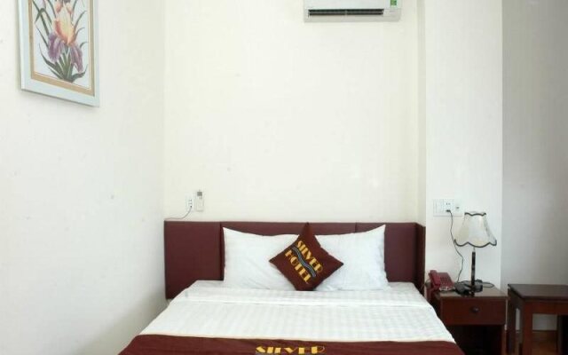 Silver Hotel