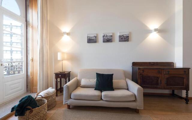 LovelyStay - The Porto Getaway Duplex - Free Parking