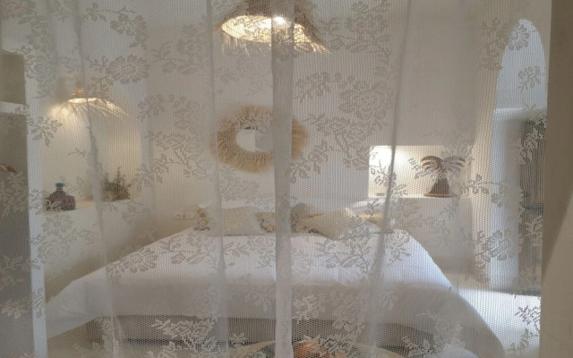 Riad Naanaa - Adults Only