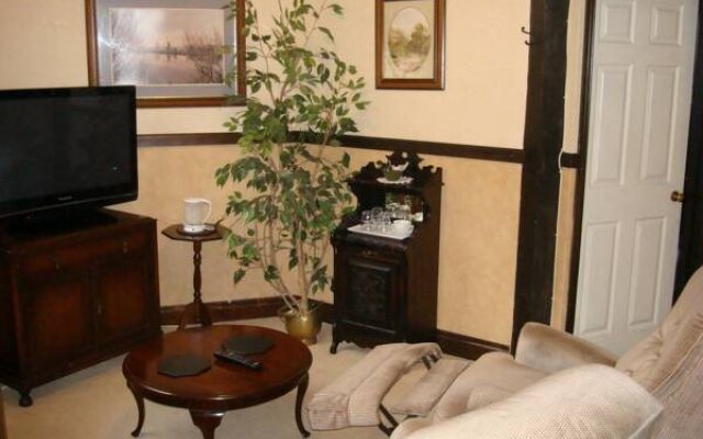 School Lodge Country Guesthouse