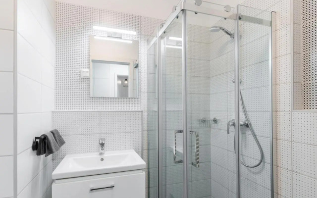 Sweet & Spicy - Brand New Apartment with Balcony (Adults Only)