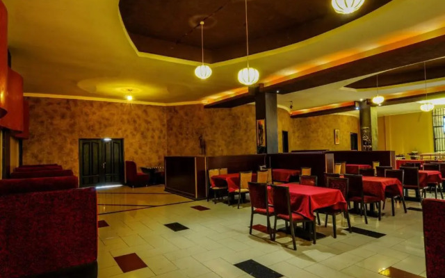 Freedom City Hotel