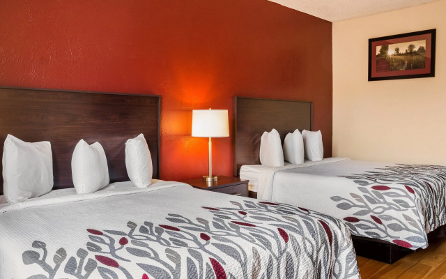 Red Roof Inn Dumas