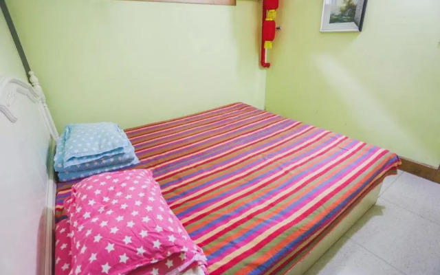 Xindeqing Youth Hostel