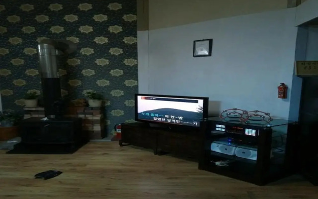 Ganghwa Aura Pension