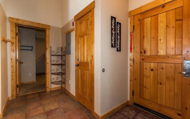 Tenderfoot Lodge #2672 - 3 Br Condo