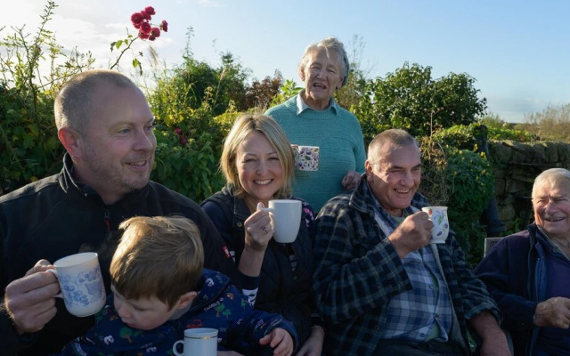 Orchard Glamping -willow Pod