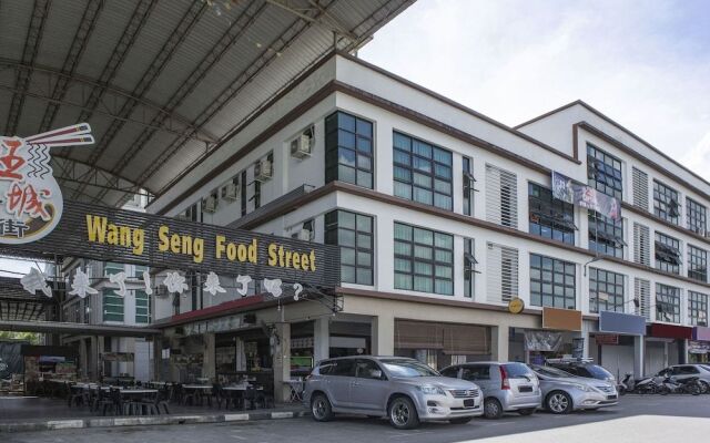 SPOT ON 90390 Hostel Solution