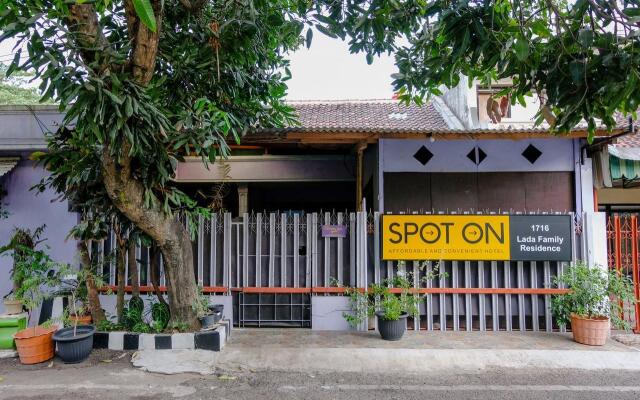SPOT ON 1716 Lada Family Residence Syariah
