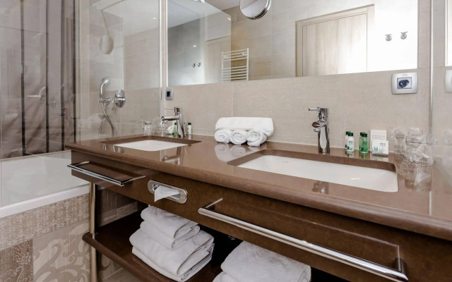 Hotel Plaza Duce