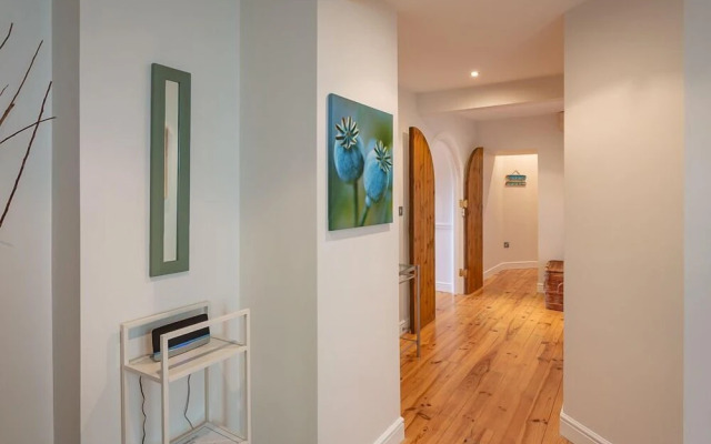 2 Armada House