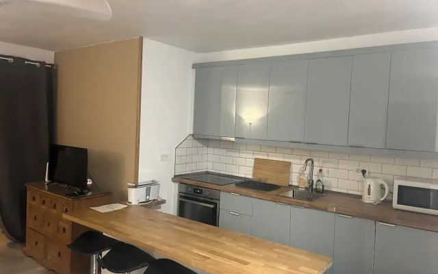 Arona 2-bed Apartment - Sleeps 5 - Outdoor Pool