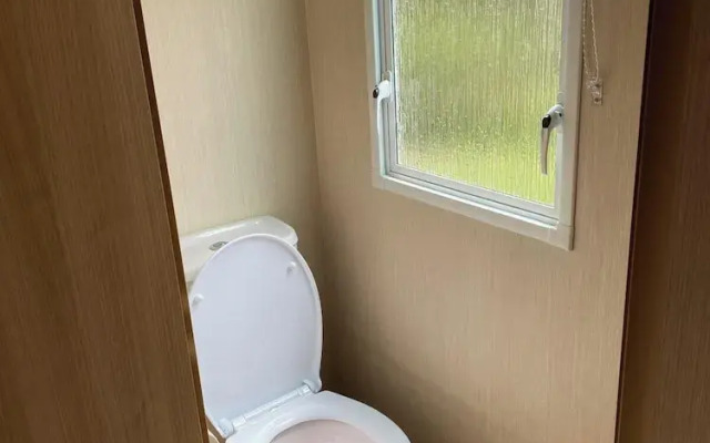 3 Bed Caravan Rob in Rhyl