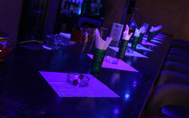 New Farah Hotel