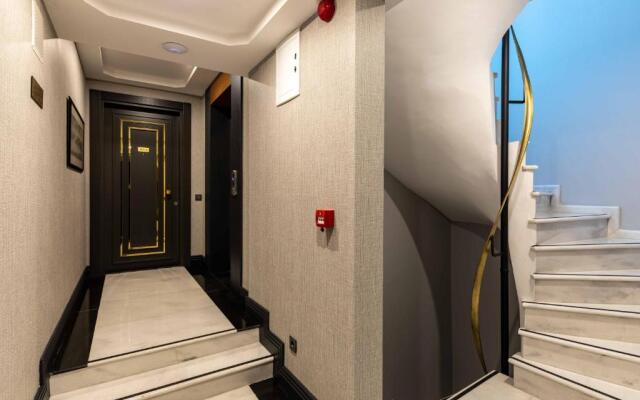Sala Suites