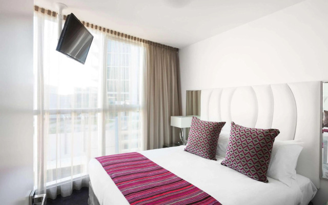 The Sebel Melbourne Docklands Hotel