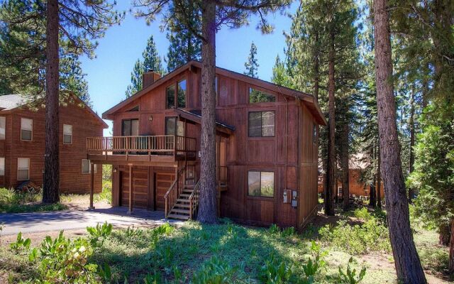 Merry Beary by Lake Tahoe Accommodations