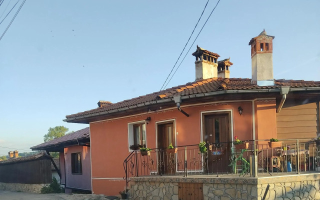 Тороманова къща