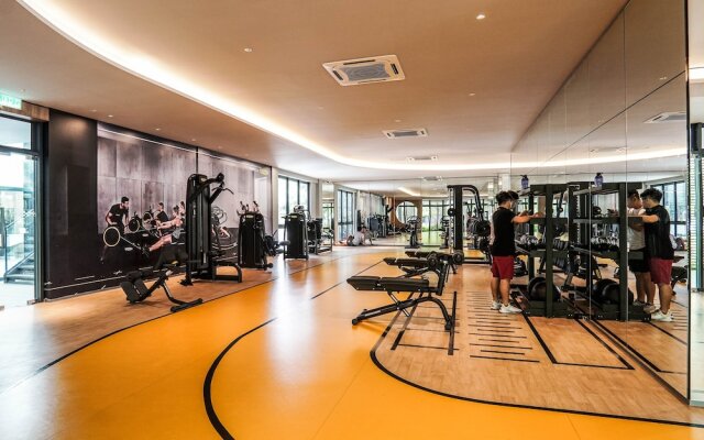 M Vertica KL by Airhost