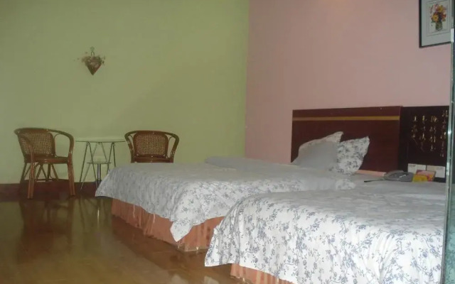 Dongying Shang 's Bauhinia Business Hotel