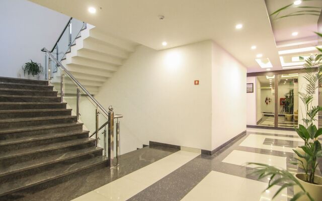 OYO 13482 Hotel Moments