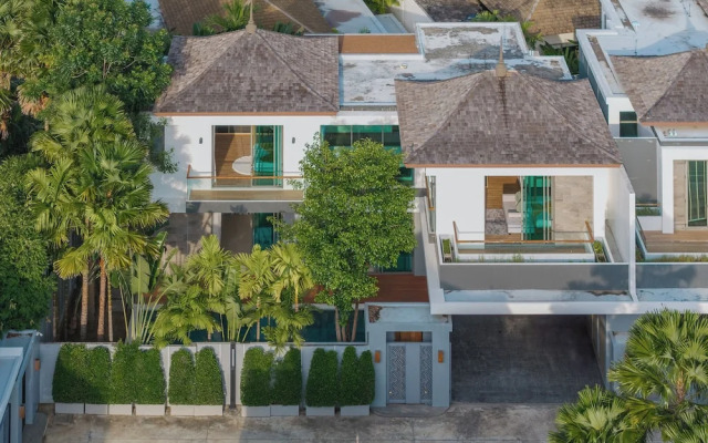 Pool Villa Near Beach Boat Avenue V219