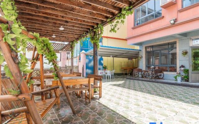 Yajing Hostel