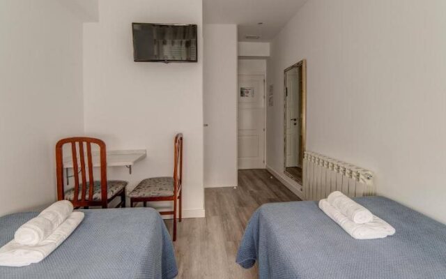 Hostal Lar