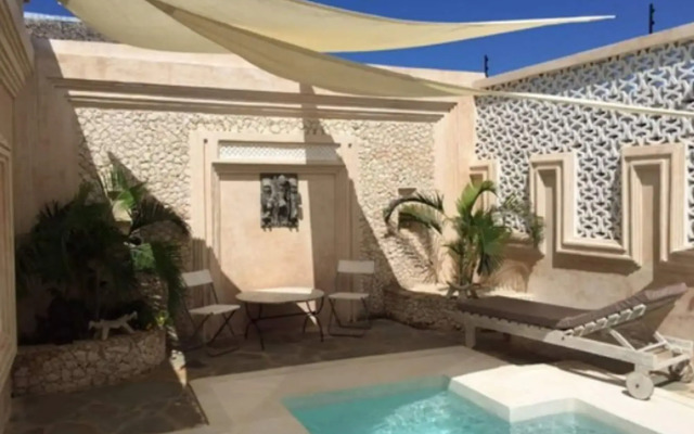 The Villa Luxury Suites Hotel