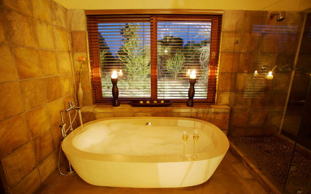 Elephant Plains Game Lodge