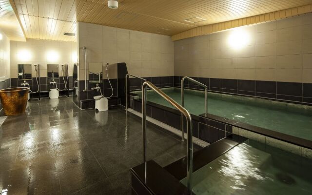 Y's Cabin & Hotel Naha Kokusai Dori