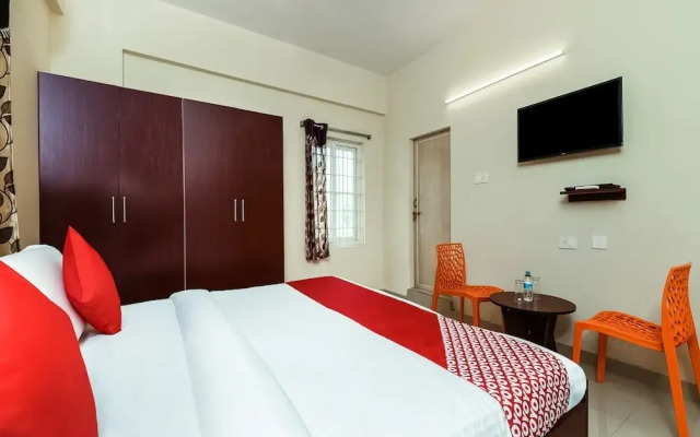 City Heart - A Comfortable Stay by OYO Rooms