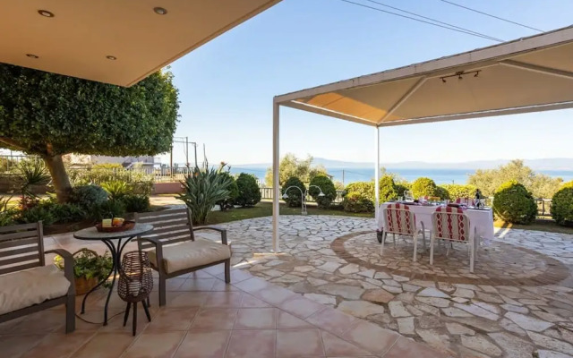 Verga Sunset Gem - Ilia Seaview Private Retreat