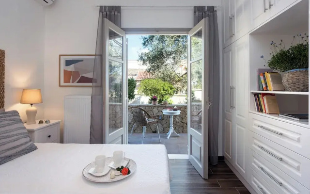 Verde Olive Three-Bedroom Holiday Home by Konnect