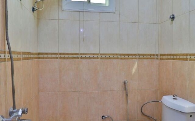 OYO 233 Hayat Al Salam Hotel Apartment
